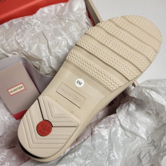 Hunter Women's Original Chelsea Boots in Light Natural - Picture 2 of 12